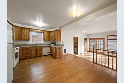 905 S Seminary Avenue, Park Ridge, IL 60068 - Photo 13