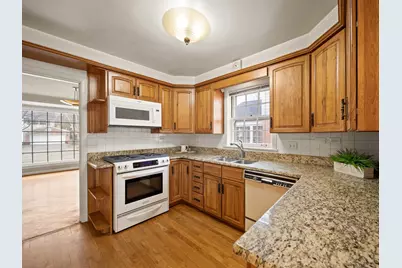 905 S Seminary Avenue, Park Ridge, IL 60068 - Photo 17