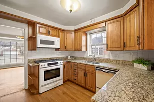 905 S Seminary Ave, Park Ridge, IL 60068 - Photo 17