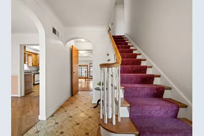 905 S Seminary Avenue, Park Ridge, IL 60068 - Photo 3