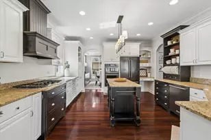 321 N Kenilworth Ave, Glen Ellyn, IL 60137 - Photo 11