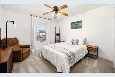 1102 Oxford Circle, Sycamore, IL 60178 - Photo 23