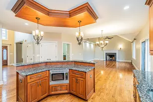 361 S Elm St, Itasca, IL 60143 - Photo 3