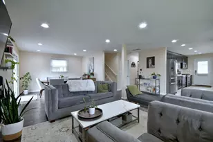 492 Bernice Ct, Wheeling, IL 60090 - Photo 13