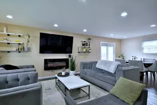 492 Bernice Ct, Wheeling, IL 60090 - Photo 11