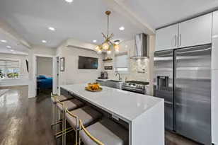 5711 N Karlov Ave, Chicago, IL 60646 - Photo 11