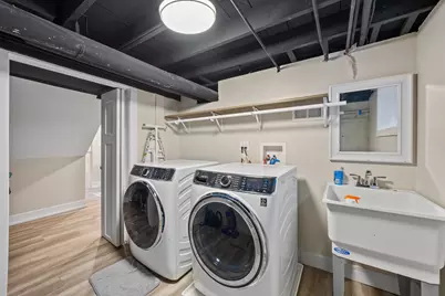 5711 N Karlov Avenue N, Chicago, IL 60646 - Photo 29