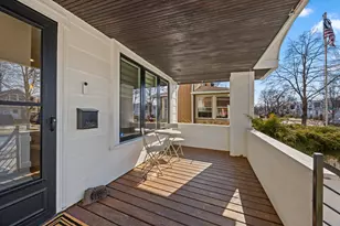 5711 N Karlov Ave, Chicago, IL 60646 - Photo 3