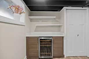 5711 N Karlov Ave, Chicago, IL 60646 - Photo 27