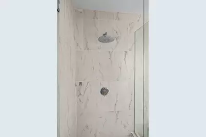 5711 N Karlov Avenue N, Chicago, IL 60646 - Photo 19