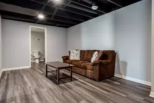 6827 Tupelo, Loves Park, IL 61111 - Photo 35