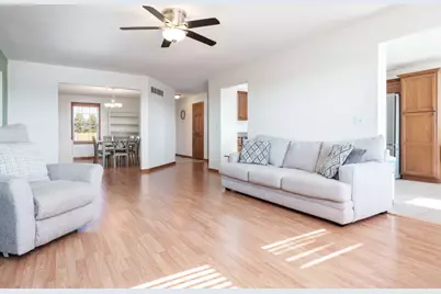 6827 Tupelo, Loves Park, IL 61111 - Photo 11