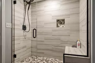 6827 Tupelo, Loves Park, IL 61111 - Photo 39