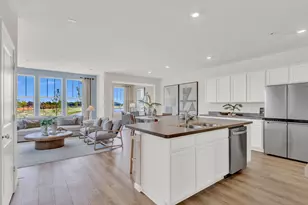 2304 Horseshoe Cir, Naperville, IL 60564 - Photo 9