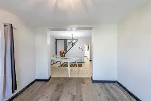 6724 S Kolin Ave, Chicago, IL 60629 - Photo 3