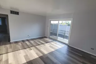 6084 Fremont Dr, Hanover Park, IL 60133 - Photo 5