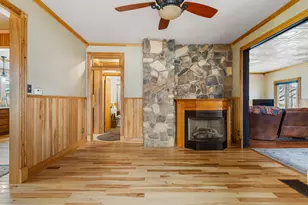 302 Shimp St, Milmine, IL 61855 - Photo 11