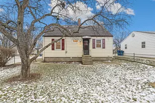 132 N Tetrault Ave, Bourbonnais, IL 60914 - Photo 15