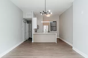 1421 N Dearborn St, Chicago, IL 60610 - Photo 5