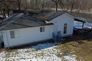 2709 N River Isle Rd, Momence, IL 60954 - Photo 17