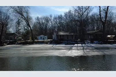 2709 N River Isle Road, Momence, IL 60954 - Photo 13