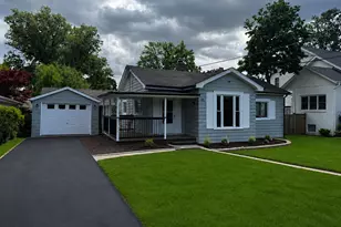 722 E Indiana St, Wheaton, IL 60187 - Photo 1