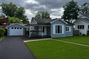 722 E Indiana St, Wheaton, IL 60187 - Photo 1
