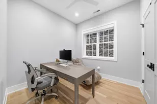 2674 N Burling St, Chicago, IL 60614 - Photo 35