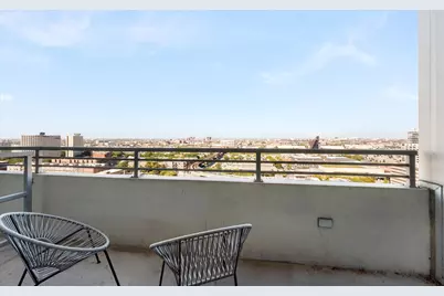 1720 S Michigan Avenue #1712, Chicago, IL 60616 - Photo 11