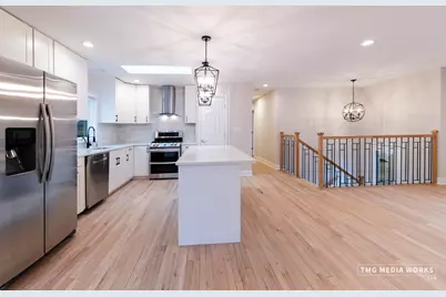 24331 Davids Court, Naperville, IL 60564 - Photo 11