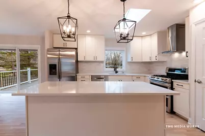 24331 Davids Court, Naperville, IL 60564 - Photo 13