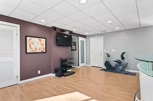 51 W Stevenson Dr, Glendale Heights, IL 60139 - Photo 23