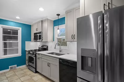 1428 S 3rd Street, Saint Charles, IL 60174 - Photo 9