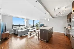 440 N Wabash Ave, Chicago, IL 60611 - Photo 3