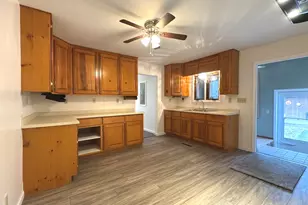 16725 E Terrace Dr, Momence, IL 60954 - Photo 3