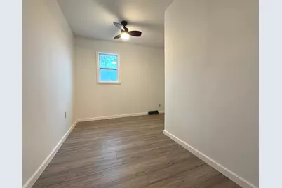 16725 E Terrace Drive, Momence, IL 60954 - Photo 9