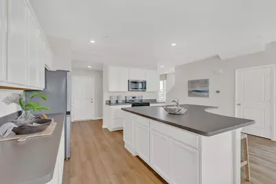 2272 Horseshoe Circle #09004, Naperville, IL 60564 - Photo 7