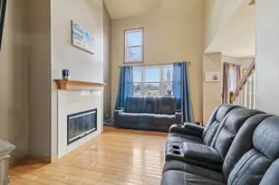 912 River Terrace Dr, Johnsburg, IL 60051 - Photo 15