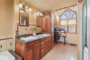 912 River Terrace Dr, Johnsburg, IL 60051 - Photo 23