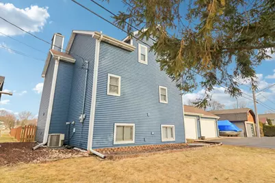 912 River Terrace Drive, Johnsburg, IL 60051 - Photo 3