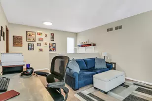 705 Colby Ct, Gurnee, IL 60031 - Photo 21