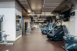 565 W Quincy St, Chicago, IL 60661 - Photo 9