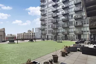 565 W Quincy St, Chicago, IL 60661 - Photo 5