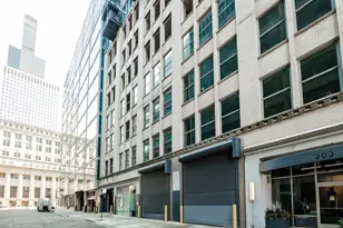 565 W Quincy St, Chicago, IL 60661 - Photo 3