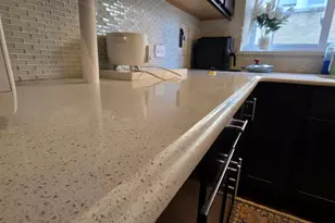 2834 W Granville Ave, Chicago, IL 60659 - Photo 5