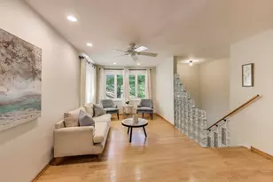 111 S Brighton Pl, Arlington Heights, IL 60004 - Photo 3