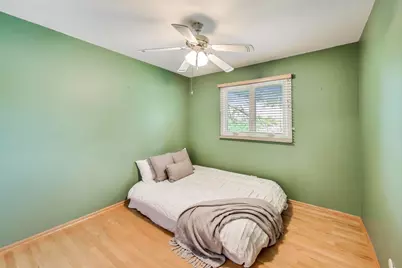 111 S Brighton Place, Arlington Heights, IL 60004 - Photo 15