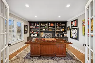 2551 Hybernia Dr, Highland Park, IL 60035 - Photo 9