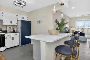 6630 S Brainard Ave, Countryside, IL 60525 - Photo 3