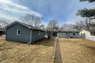 250 N Levasseur Ave, Bourbonnais, IL 60914 - Photo 15